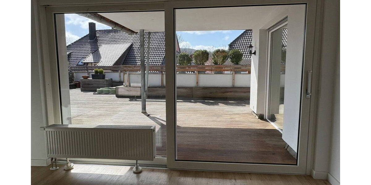 Etagenwohnung Delligsen - 3 Zimmer, 154 m&sup2;, 1.120&euro; | Angebot:26377056