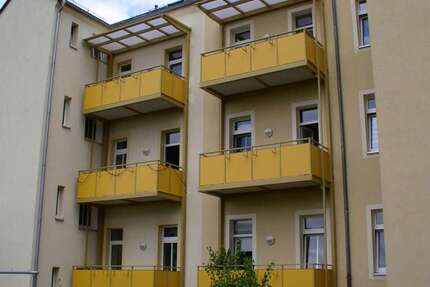 Wohnung Limbach-Oberfrohna Oberfrohna - 2 Zimmer, 64 m&sup2;, 430&euro; | Angebot:27027120