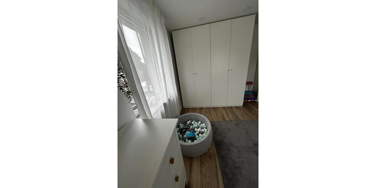 Etagenwohnung Wiesbaden Südost - 3 Zimmer, 80 m&sup2;, 1.450&euro; | Angebot:24848196
