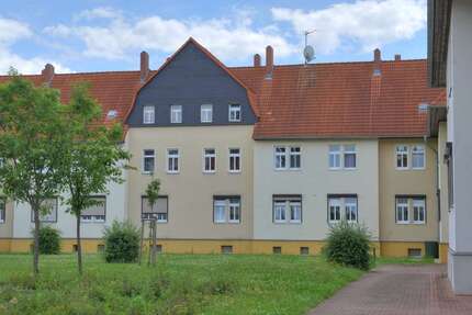 Wohnung zum Mieten in Halle 398 € 53.09 m² 2 zimmer