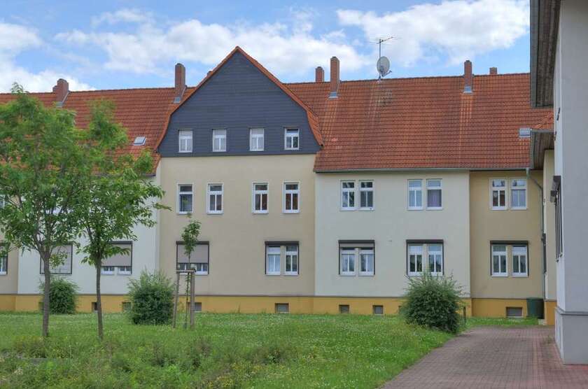 Wohnung zum Mieten in Halle 398 € 53.09 m² 2 zimmer