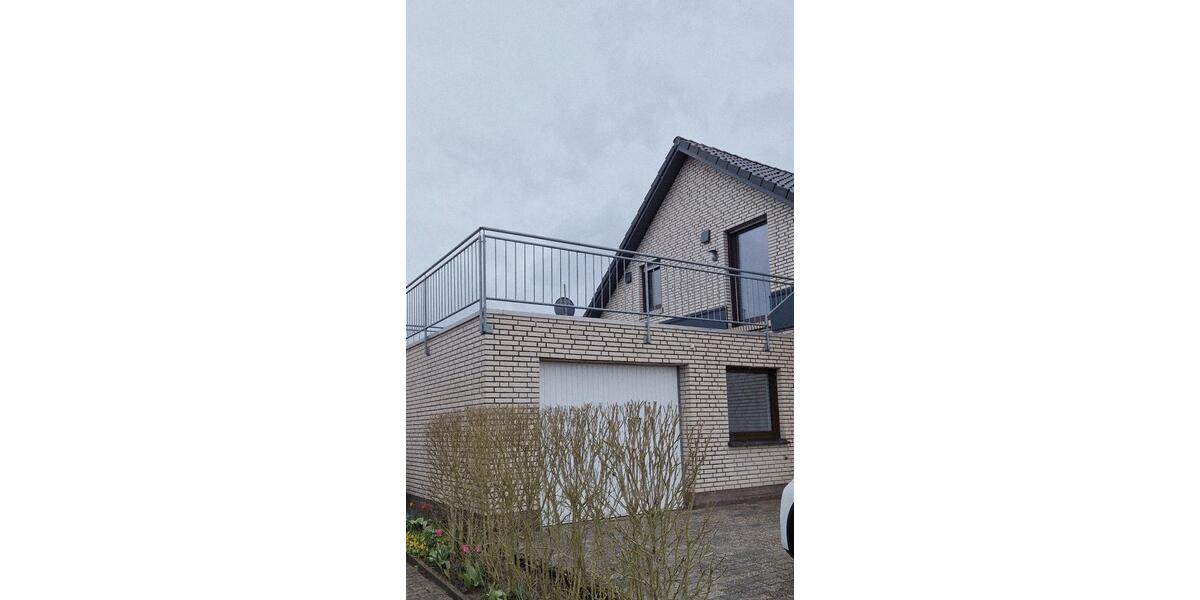 Dachgeschoßwohnung Surwold - 4 Zimmer, 91 m&sup2;, 700&euro; | Angebot:26313545