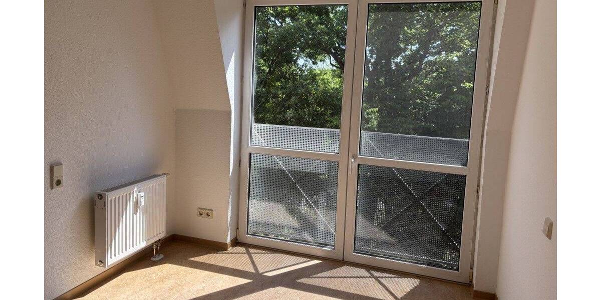 Etagenwohnung Radebeul - 2 Zimmer, 49 m&sup2;, 499&euro; | Angebot:26843727
