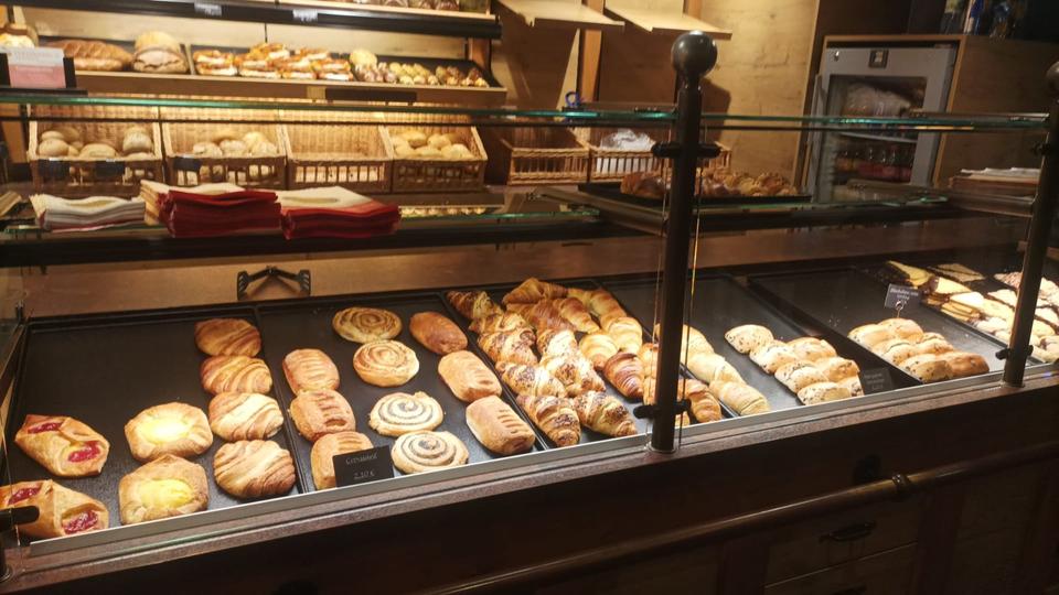 Gewerbeobjekt Obertshausen - 2.100&euro; | Angebot:25063599