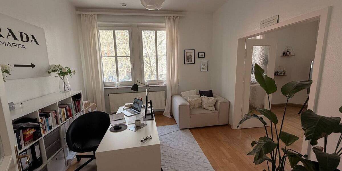 Etagenwohnung Stuttgart West - 3 Zimmer, 83 m&sup2;, 1.250&euro; | Angebot:26143176