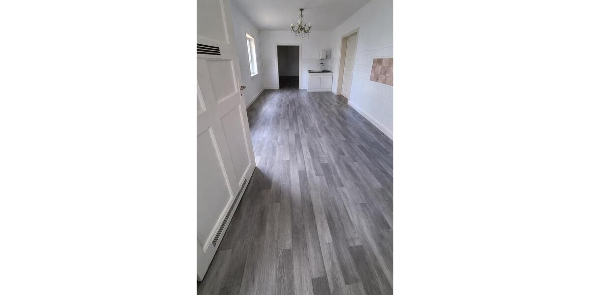 Etagenwohnung Saarbrücken West - 3 Zimmer, 70 m&sup2;, 475&euro; | Angebot:25384067