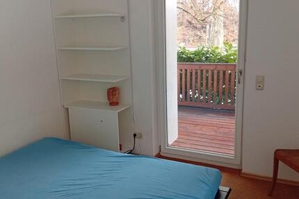 Biete WG Zimmer an 1 zimmer