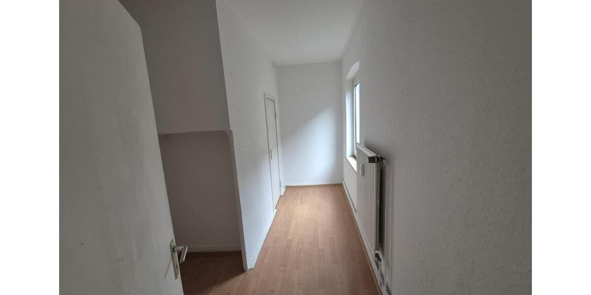 Dachgeschoßwohnung Schleswig - 5 Zimmer, 75 m&sup2;, 865&euro; | Angebot:24350700