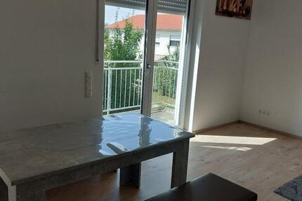 Möblierte Wohnung Schierling Nord, kurzfristig bis März2026 81qm 3 zimmer