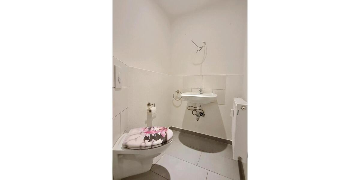 Erdgeschoßwohnung Wissen - 5 Zimmer, 140 m&sup2;, 850&euro; | Angebot:26602591