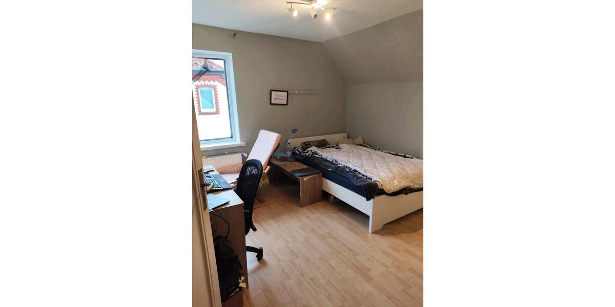 Wohnen auf Zeit Hildesheim Itzum-Marienburg - 17 Zimmer, 65 m&sup2;, 400&euro; | Angebot:25973570