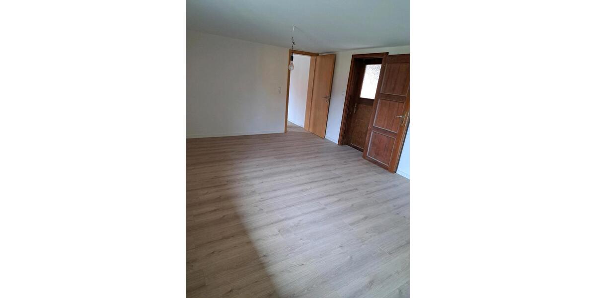 Etagenwohnung Treffurt - 3 Zimmer, 112 m&sup2;, 650&euro; | Angebot:26031285