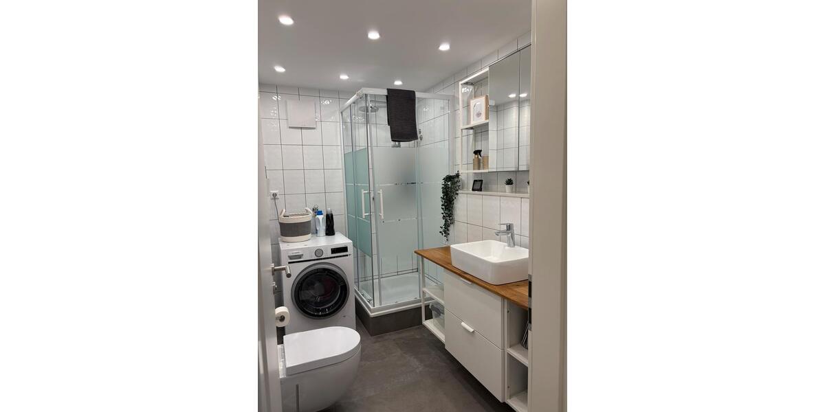 Etagenwohnung Ludwigshafen am Rhein Ludwigshafen-Oggersheim - 1 Zimmer, 38 m&sup2;, 700&euro; | Angebot:25373964