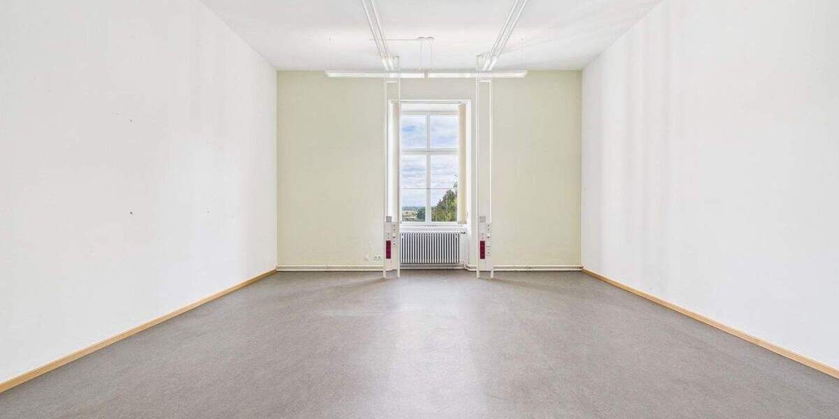 Gewerbeobjekt Ebersberg - 9 Zimmer, 3.315&euro; | Angebot:25708197