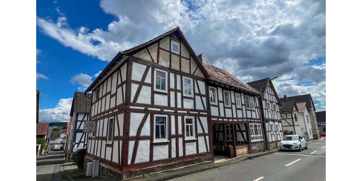 Wohnen auf Zeit Ebsdorfergrund - 1 Zimmer, 22 m&sup2;, 375&euro; | Angebot:25371542