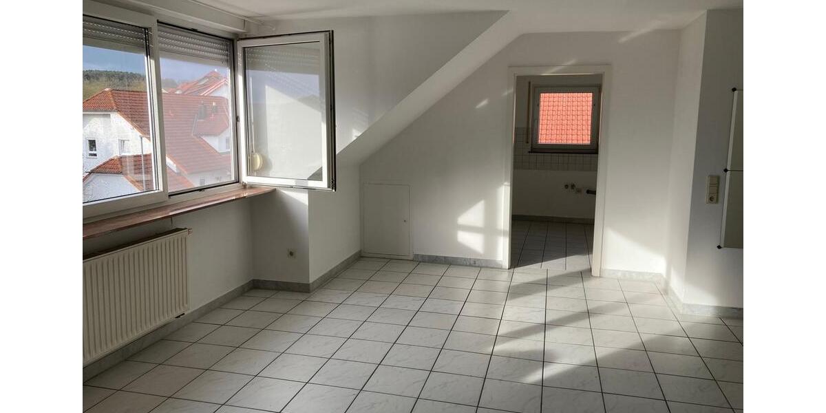 Maisonettenwohnung Igersheim - 3 Zimmer, 90 m&sup2;, 700&euro; | Angebot:26399164