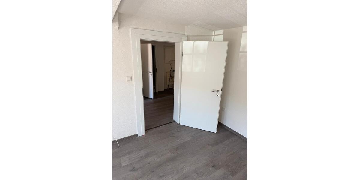 Etagenwohnung Daaden - 4 Zimmer, 90 m&sup2;, 900&euro; | Angebot:26342958
