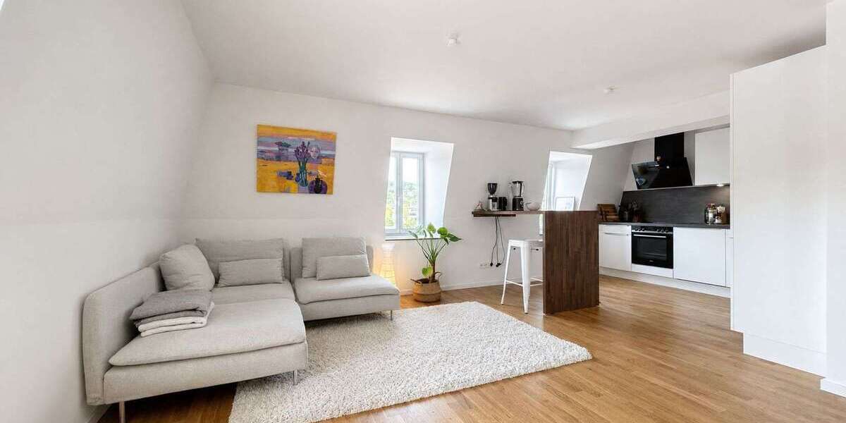 Etagenwohnung Bamberg Berggebiet - 3 Zimmer, 90 m&sup2;, 1.500&euro; | Angebot:26512200