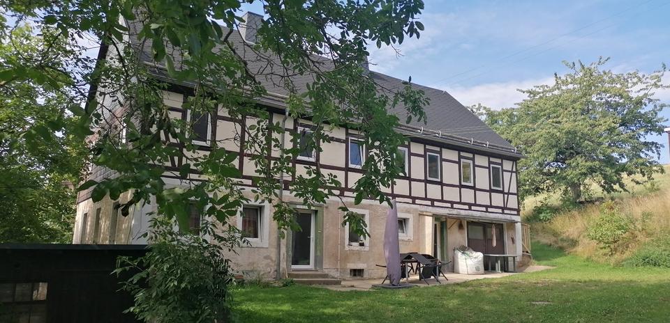 Hofgemeinschaft bietet 3-Raum Wohnung ca. 75m² im Grünen zimmer