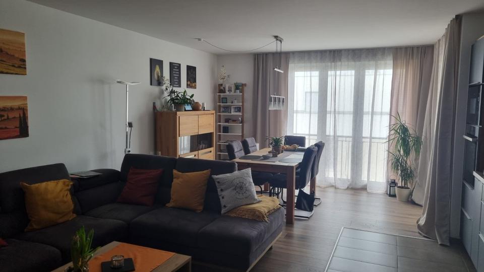 Etagenwohnung Stutensee - 2 Zimmer, 71 m&sup2;, 930&euro; | Angebot:25589631