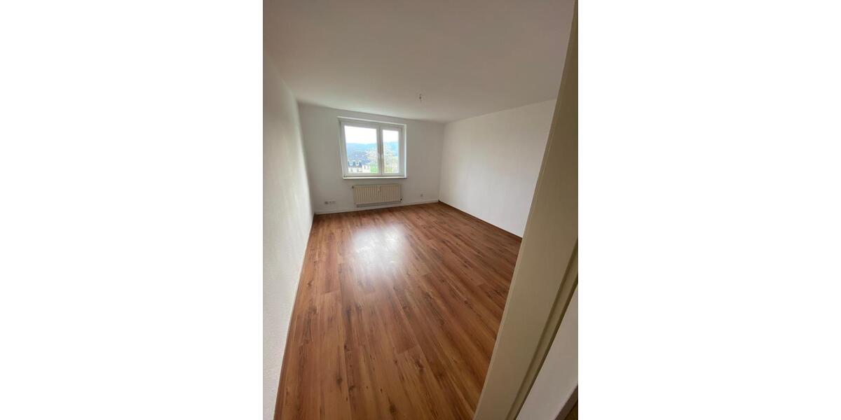 Erdgeschoßwohnung Wildenfels - 3 Zimmer, 57 m&sup2;, 315&euro; | Angebot:26647905