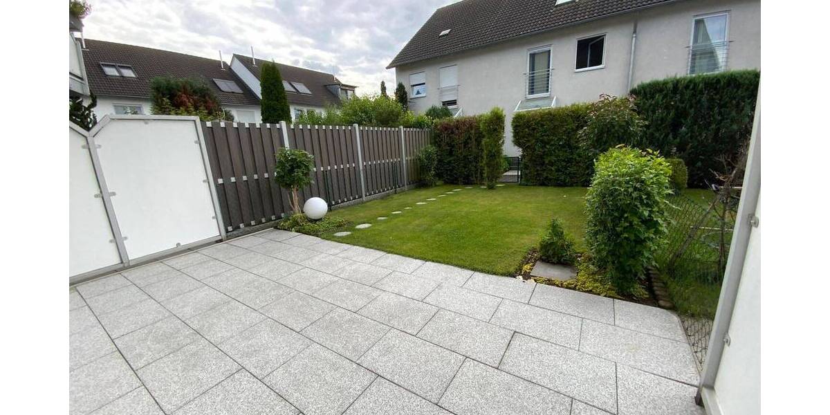 Reihenmittelhaus Nürnberg Königshof - 4 Zimmer, 136 m&sup2;, 1.750&euro; | Angebot:26142895