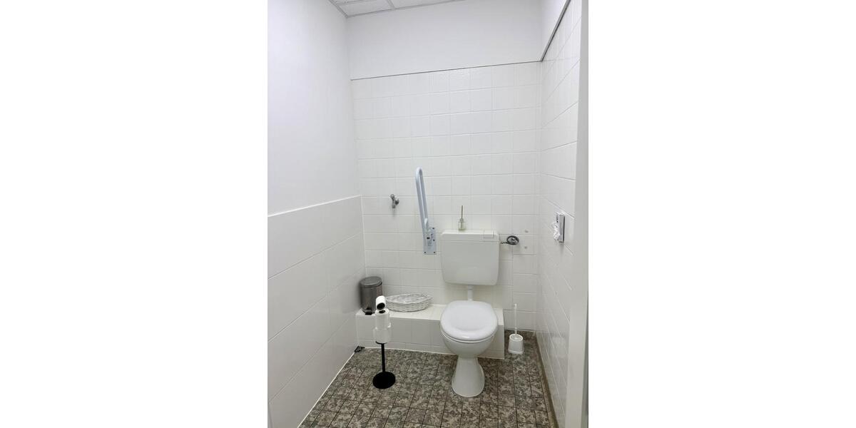 Gewerbeobjekt Kiel Südfriedhof - 2.300&euro; | Angebot:24494897