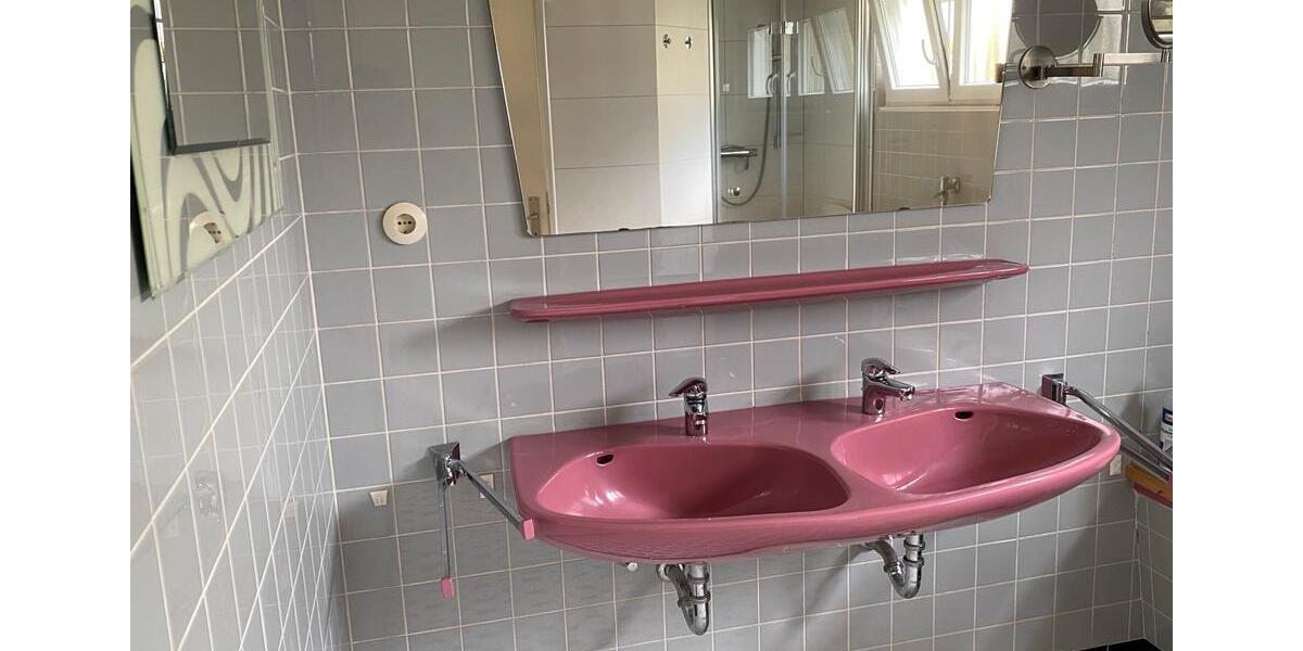 Erdgeschoßwohnung Wiehl - 2 Zimmer, 87 m&sup2;, 970&euro; | Angebot:26621341