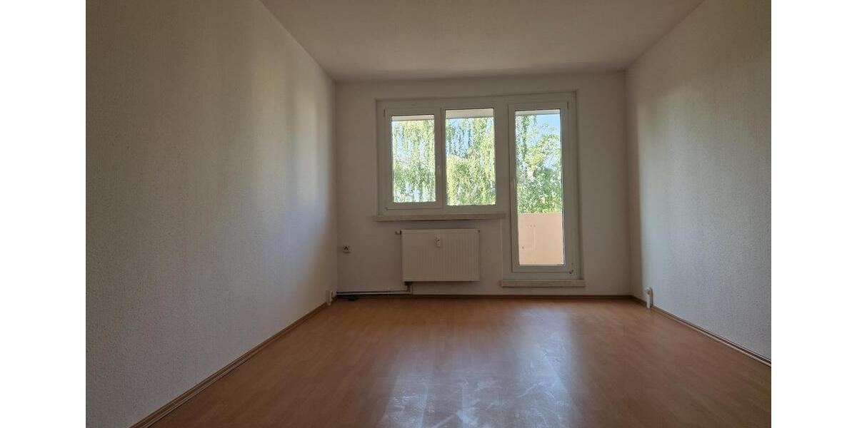Etagenwohnung Hettstedt - 4 Zimmer, 70 m&sup2;, 330&euro; | Angebot:25366013