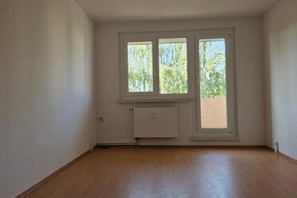 Wohnung Hettstedt - 4 Zimmer, 70 m&sup2;, 330&euro; | Angebot:25366013