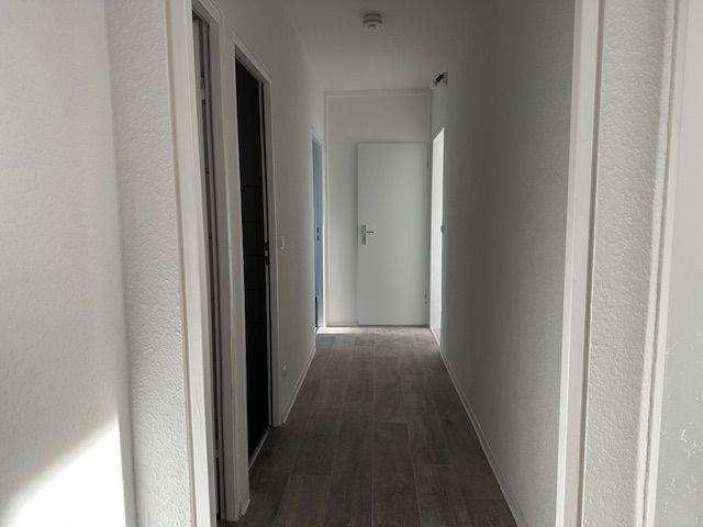 Etagenwohnung Kiel Mettenhof - 4 Zimmer, 106 m&sup2;, 1.030&euro; | Angebot:25725666