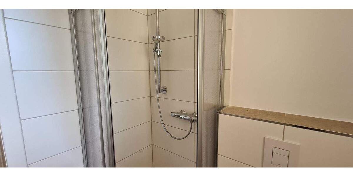 Etagenwohnung Mönchengladbach Stadtmitte - 3 Zimmer, 83 m&sup2;, 830&euro; | Angebot:24713355