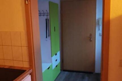 Wohnung Eschwege - 4 Zimmer, 80 m&sup2;, 870&euro; | Angebot:25237733