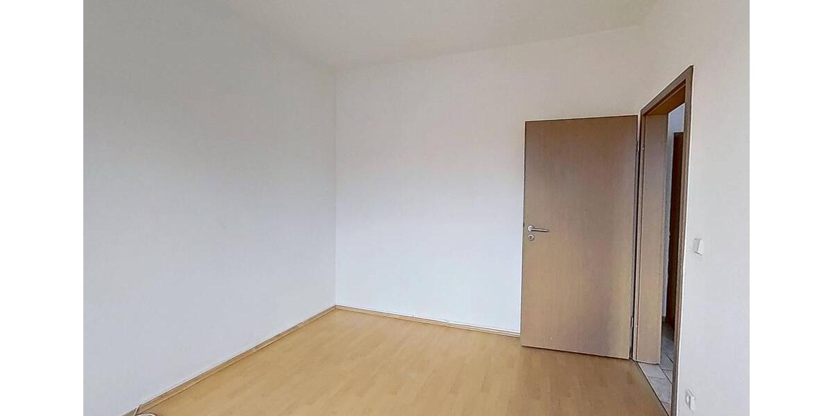 Etagenwohnung Freital - 4 Zimmer, 84 m&sup2;, 619&euro; | Angebot:26587849