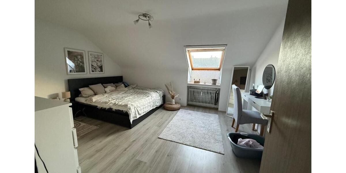 Dachgeschoßwohnung Isselburg - 3 Zimmer, 70 m&sup2;, 455&euro; | Angebot:25918050