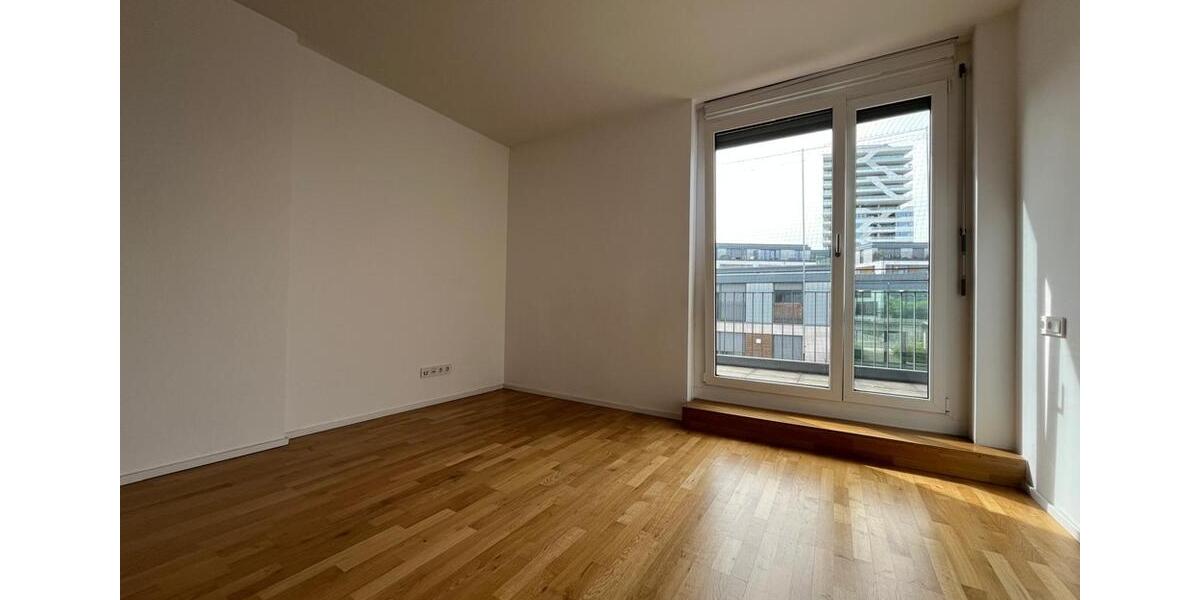 Etagenwohnung Stuttgart - 2 Zimmer, 74 m&sup2;, 1.312&euro; | Angebot:26442268