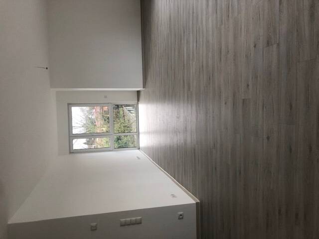 4 Zimmer Neubauwohnung ,Aufzug & Balkon 120 qm, 2.OG,mitte, bedingt barrierefrei 4 zimmer