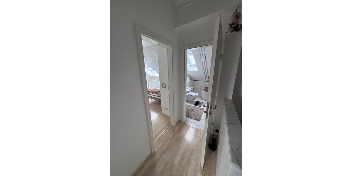 Wohnen auf Zeit Oberhausen Biefang - 1 Zimmer, 15 m&sup2;, 40&euro; | Angebot:24625742