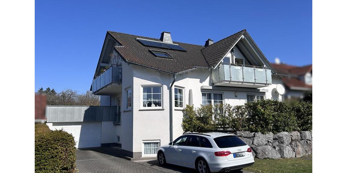 Dachgeschoßwohnung Herborn - 4 Zimmer, 118 m&sup2;, 860&euro; | Angebot:25807434