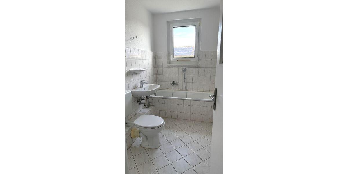 Etagenwohnung Aschersleben - 3 Zimmer, 61 m&sup2;, 334&euro; | Angebot:26686266