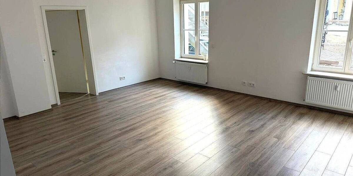 Etagenwohnung Kordel - 3 Zimmer, 92 m&sup2;, 775&euro; | Angebot:26117518