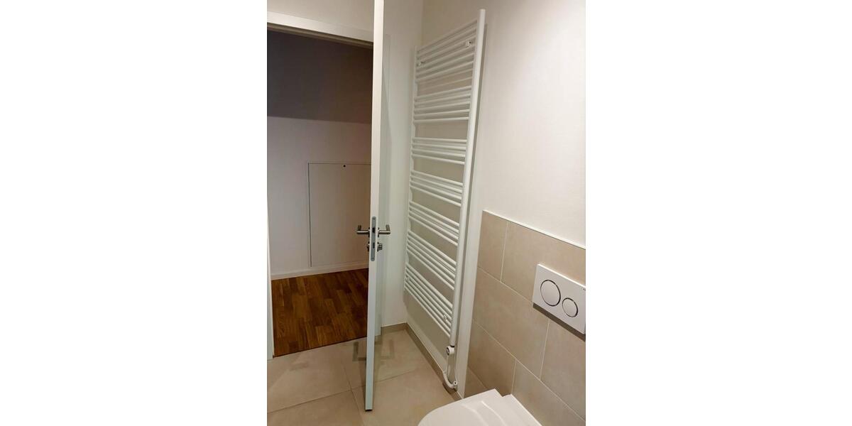 Erdgeschoßwohnung Schönefeld - 3 Zimmer, 81 m&sup2;, 1.750&euro; | Angebot:26614287