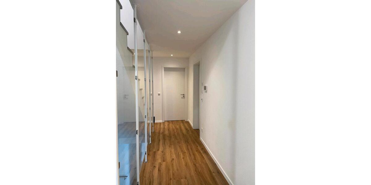 Reihenhaus Aindling - 5 Zimmer, 155 m&sup2;, 2.300&euro; | Angebot:26338324
