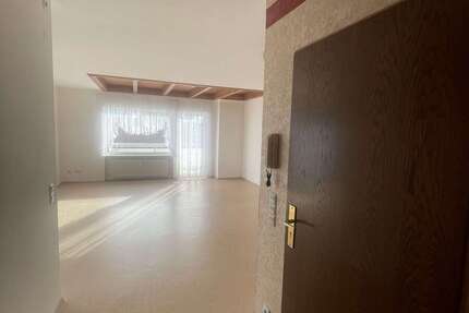 Wohnung Bad Salzhausen Bad Salzhausen - 4 Zimmer, 127 m&sup2;, 1.135&euro; | Angebot:25979926