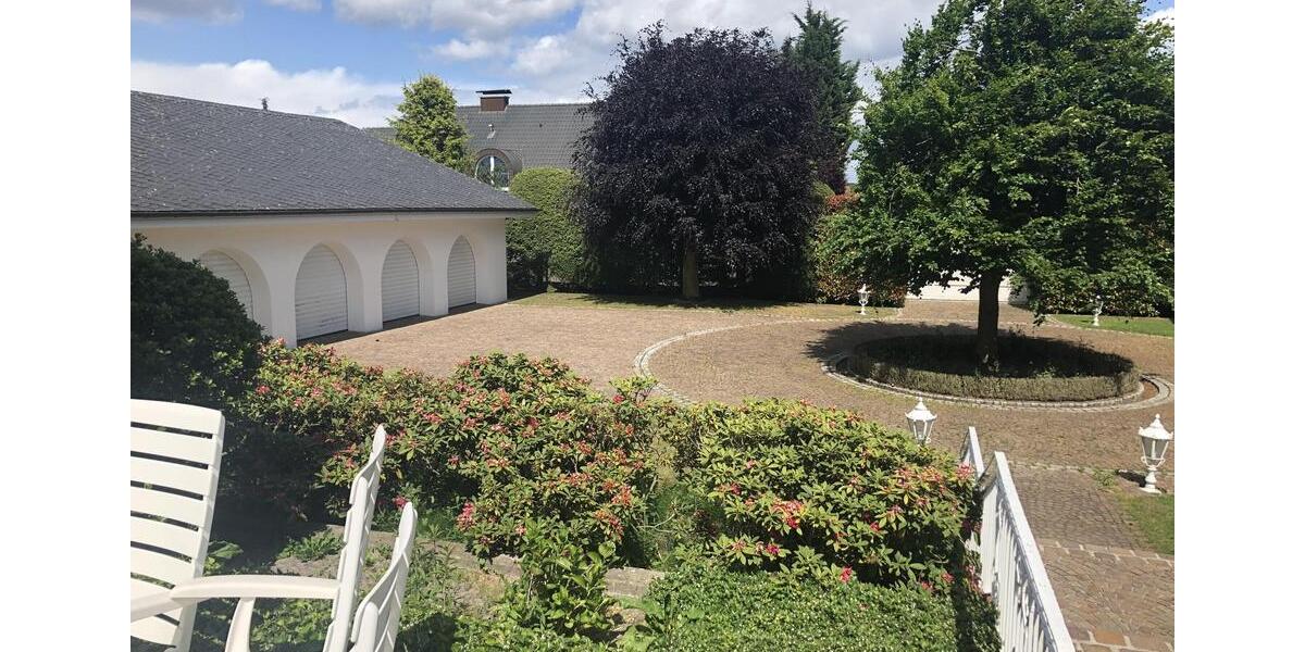 Villa Rheine - 6 Zimmer, 350 m&sup2;, 2.500&euro; | Angebot:20885234