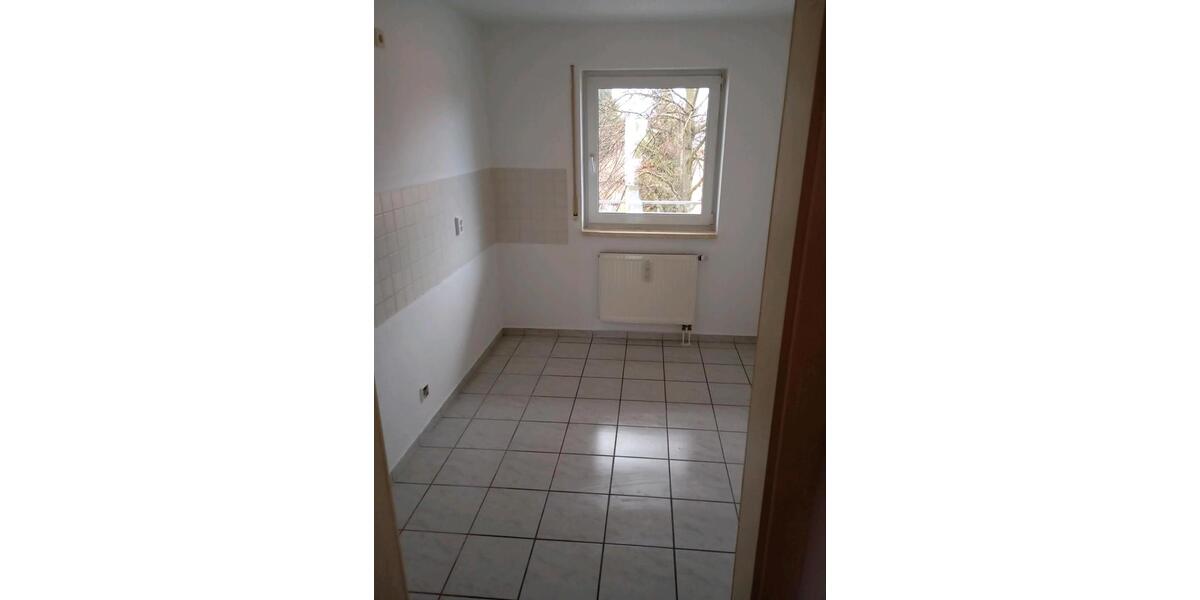 Etagenwohnung Zittau - 1 Zimmer, 68 m&sup2;, 341&euro; | Angebot:26474739