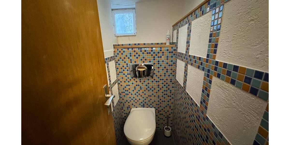 Gewerbeobjekt Fritzlar - 7 Zimmer, 150 m&sup2;, 1.400&euro; | Angebot:25678492