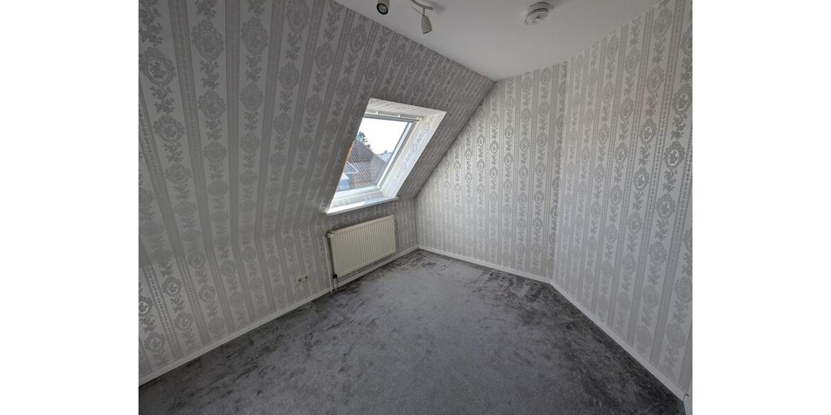 Dachgeschoßwohnung Visselhövede - 3 Zimmer, 70 m&sup2;, 680&euro; | Angebot:26668720