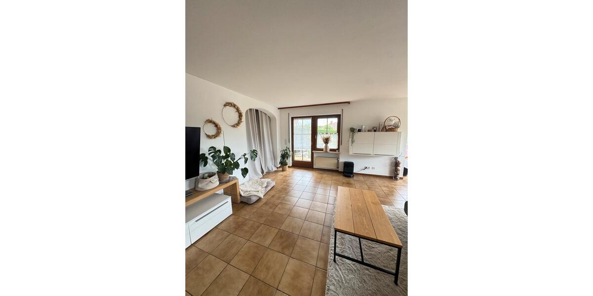 Etagenwohnung Irrel - 6 Zimmer, 171 m&sup2;, 1.400&euro; | Angebot:24997345