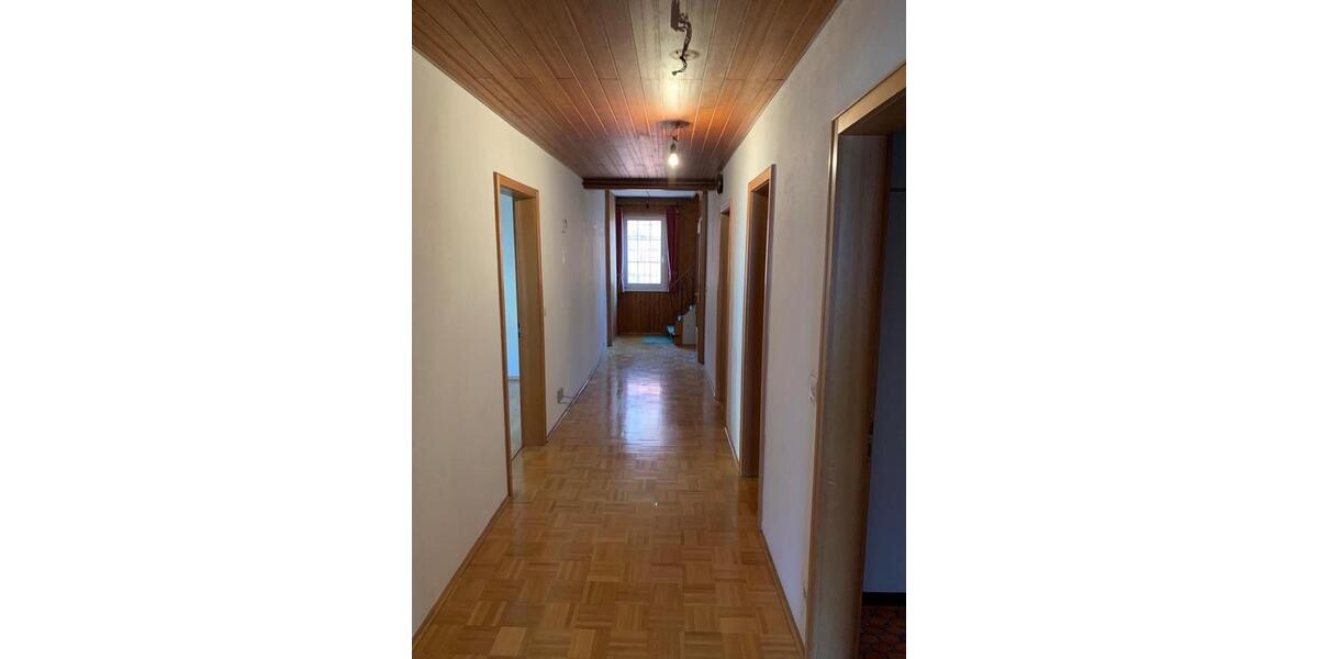 Maisonettenwohnung Albstadt - 5 Zimmer, 130 m&sup2;, 900&euro; | Angebot:26618468